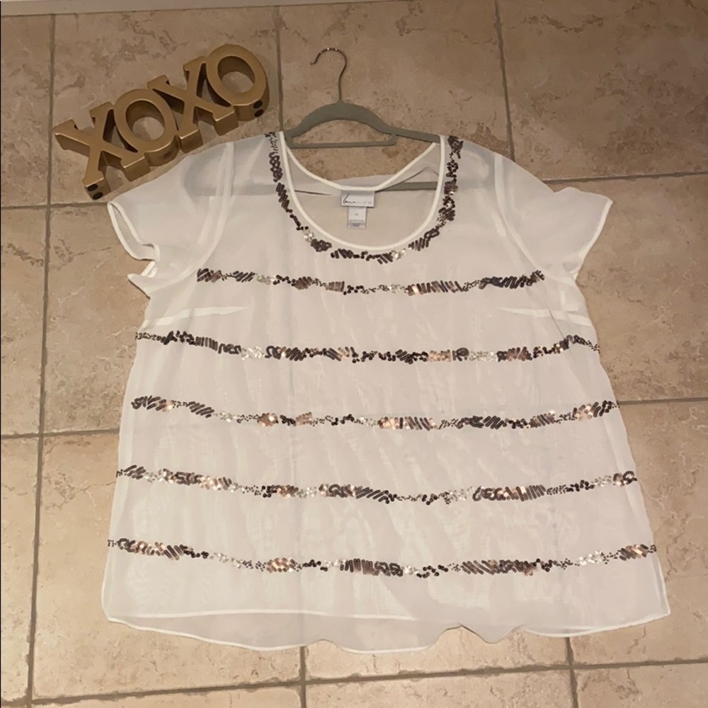 Shear Women’s Top